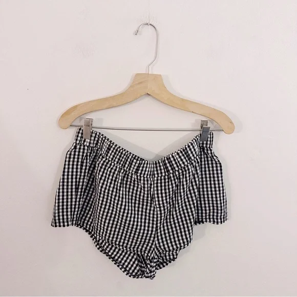 Edikted Plaid Black and White Gingham Shorts Elastic Waist Boxer - Picture 2 of 8